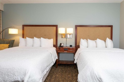 Hampton Inn & Suites Nashville-Green Hills - image 13