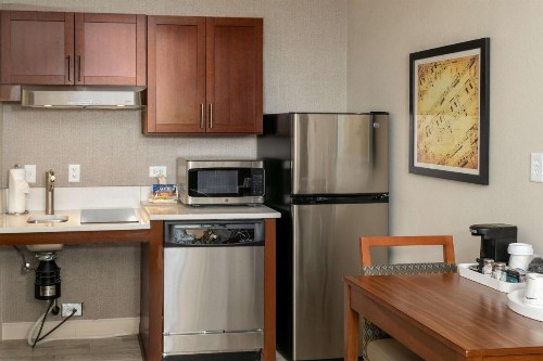 Hampton Inn & Suites Nashville-Green Hills - image 38