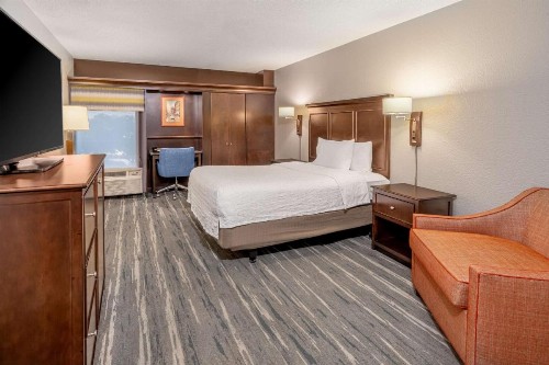 Hampton Inn Nashville / Vanderbilt - image 16