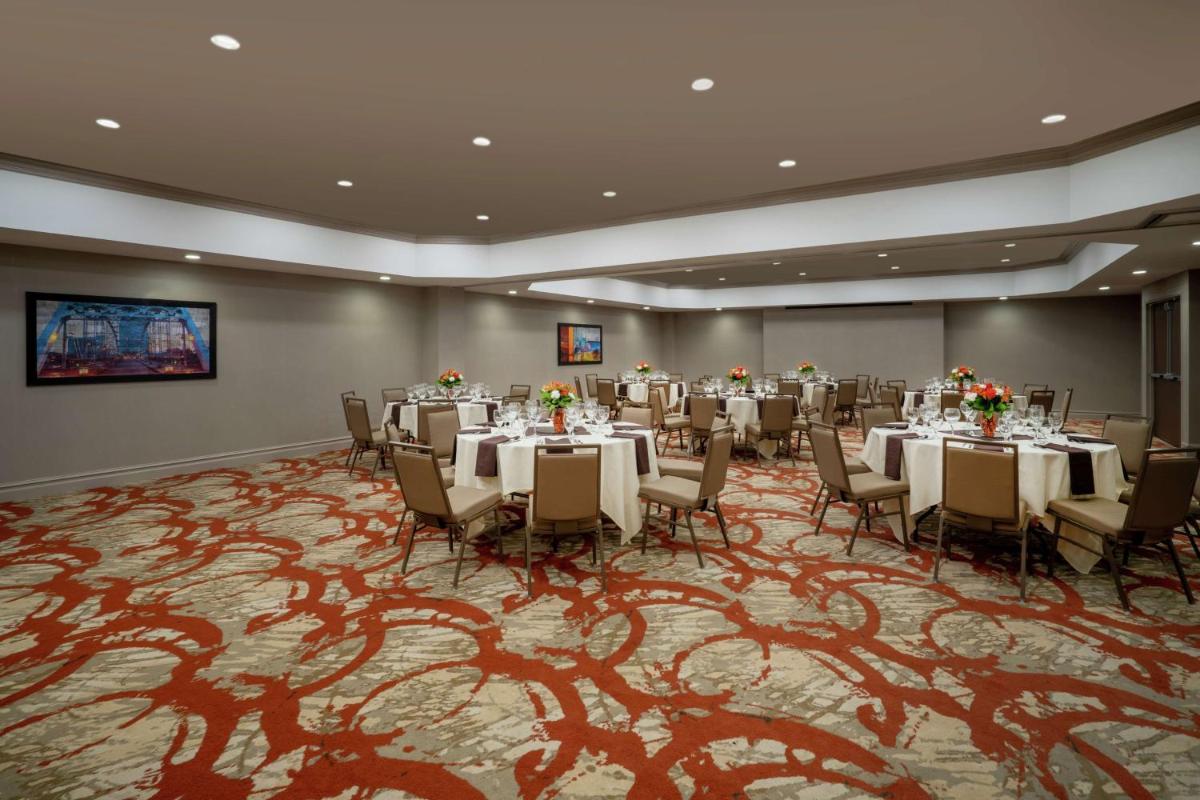 Embassy Suites Nashville - at Vanderbilt - image 5