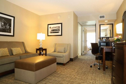 Embassy Suites Nashville - at Vanderbilt - image 7