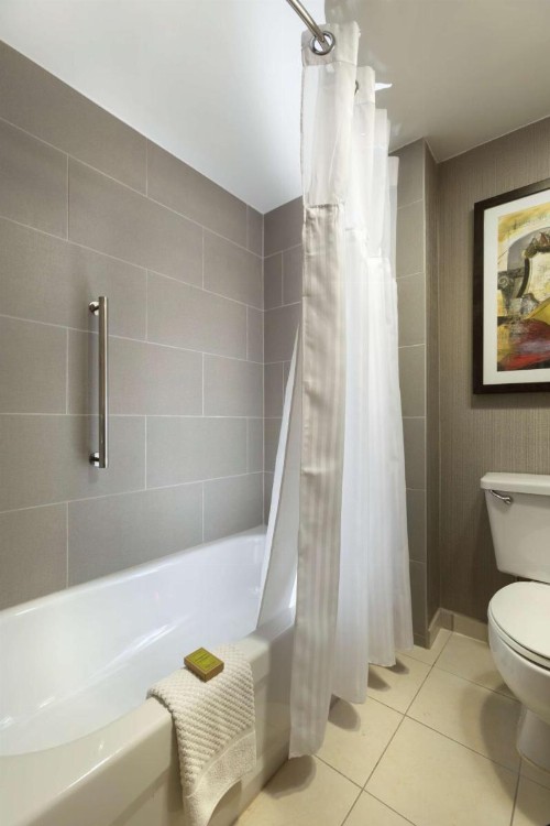 DoubleTree Suites by Hilton Nashville Airport - image 26