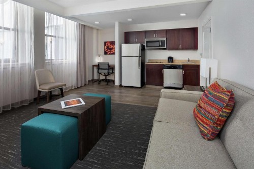 Homewood Suites by Hilton Nashville Downtown - image 17