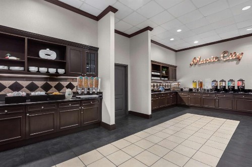 Homewood Suites by Hilton Nashville Downtown - image 7