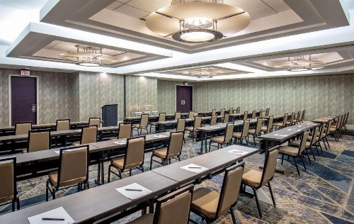 DoubleTree by Hilton Downtown Nashville - image 29