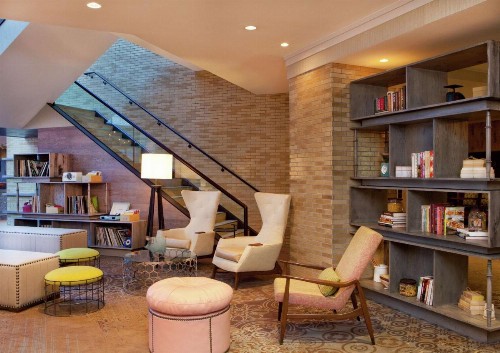 DoubleTree by Hilton Downtown Nashville - image 7
