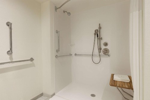 Hampton Inn & Suites Nashville Downtown - image 40