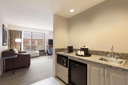 Hampton Inn & Suites Nashville Downtown - image 48