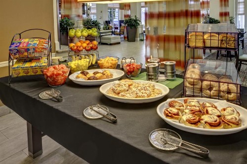 Hilton Garden Inn Nashville Airport - image 9