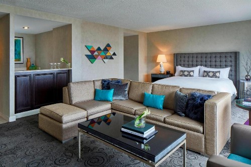 Renaissance Nashville Hotel - image 35
