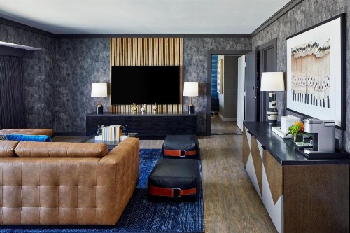 Renaissance Nashville Hotel - image 40