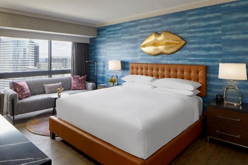 Renaissance Nashville Hotel - image 41