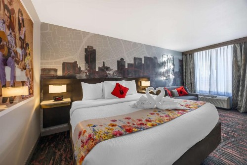 Best Western PLUS Downtown/Music Row - image 2