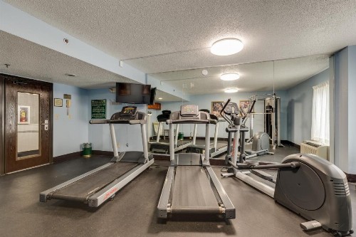 Alexis Inn and Suites Hotel - image 49