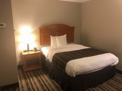 Country Inn & Suites by Radisson Nashville Airport East TN - image 12