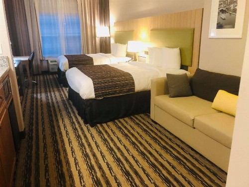 Country Inn & Suites by Radisson Nashville Airport East TN - image 8