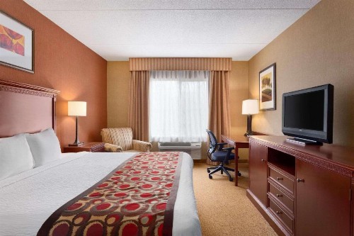 Country Inn & Suites by Radisson Nashville Airport TN - image 18