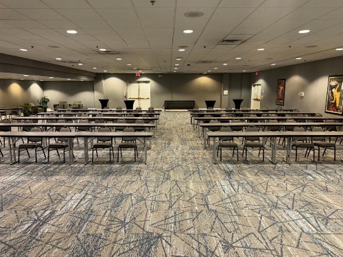 Holiday Inn Express Nashville-Downtown Conference Center an IHG Hotel - image 44