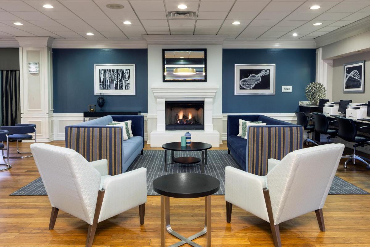 Holiday Inn Express Nashville-Downtown Conference Center an IHG Hotel - image 5