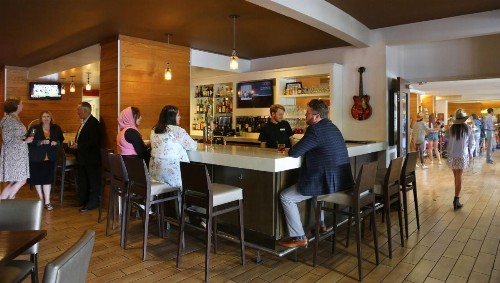 Holiday Inn Nashville Vanderbilt an IHG Hotel - image 17