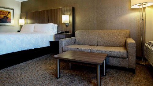 Holiday Inn Nashville Vanderbilt an IHG Hotel - image 23