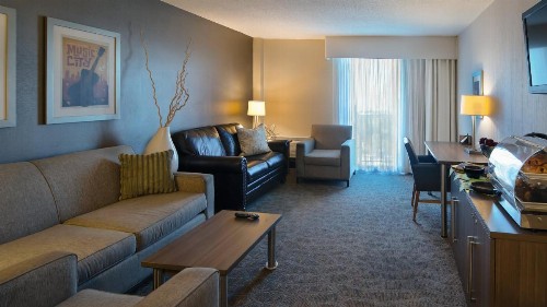 Holiday Inn Nashville Vanderbilt an IHG Hotel - image 26