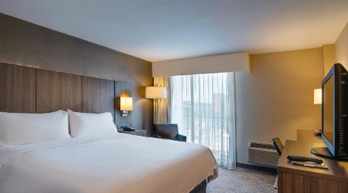 Holiday Inn Nashville Vanderbilt an IHG Hotel - image 3