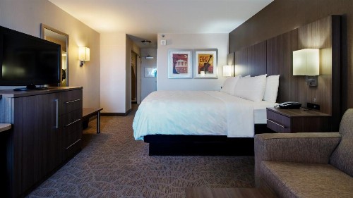 Holiday Inn Nashville Vanderbilt an IHG Hotel - image 49