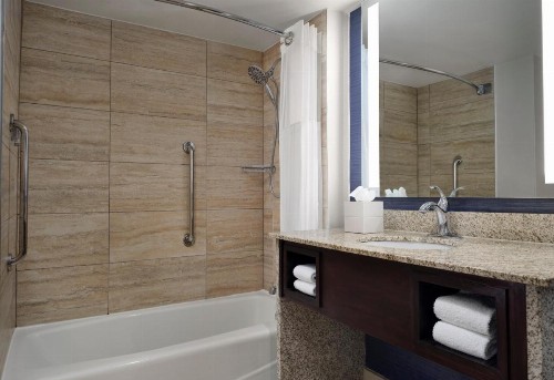 Hilton Nashville Airport - image 14