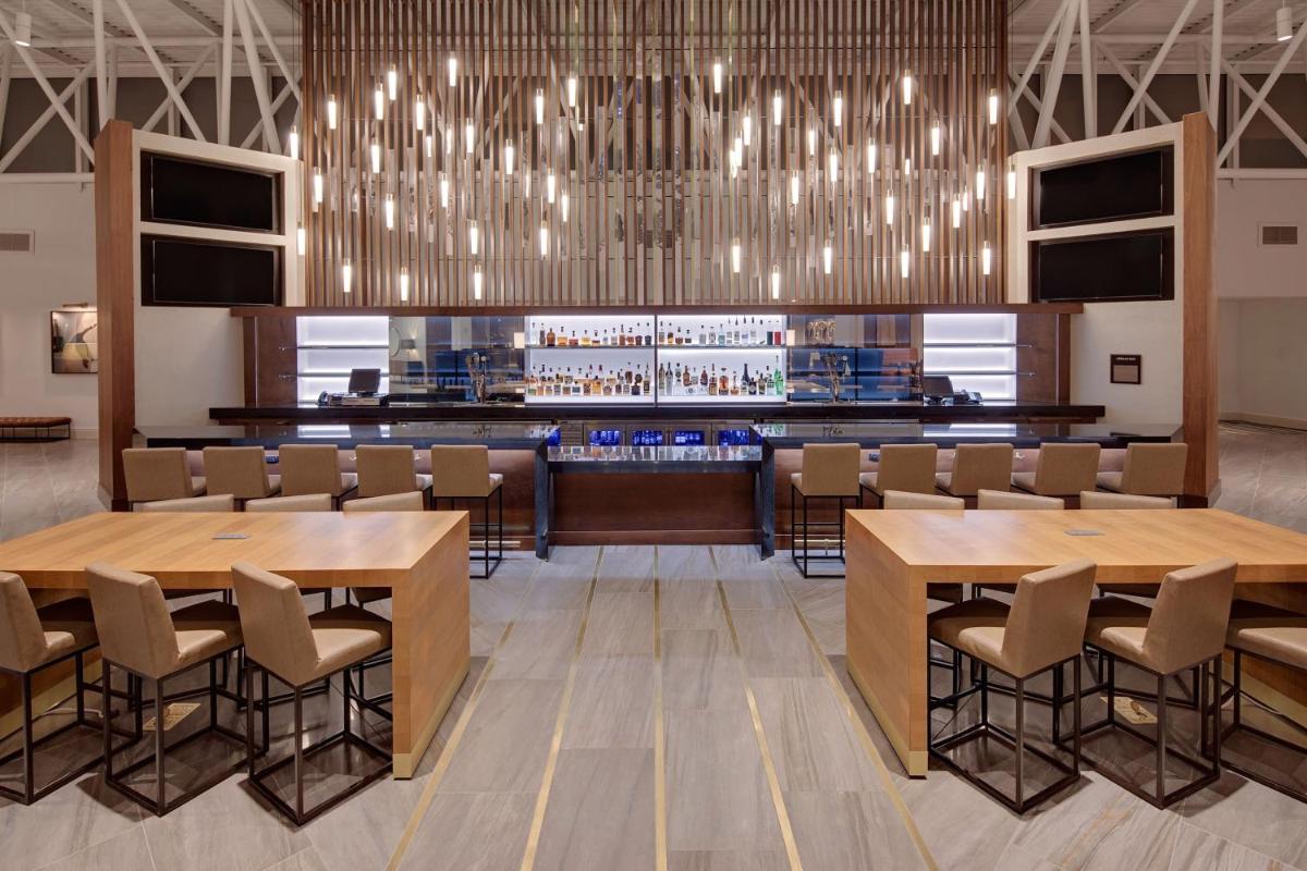 Hilton Nashville Airport - image 4