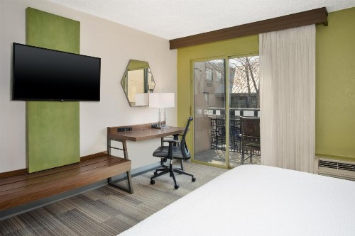 Holiday Inn Express Nashville Airport an IHG Hotel - image 24