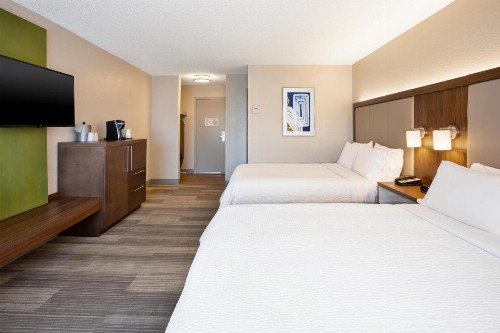Holiday Inn Express Nashville Airport an IHG Hotel - image 27