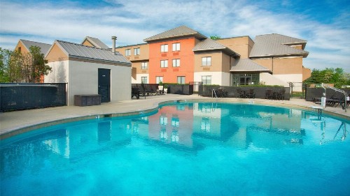 Holiday Inn Express Nashville Airport an IHG Hotel - image 48