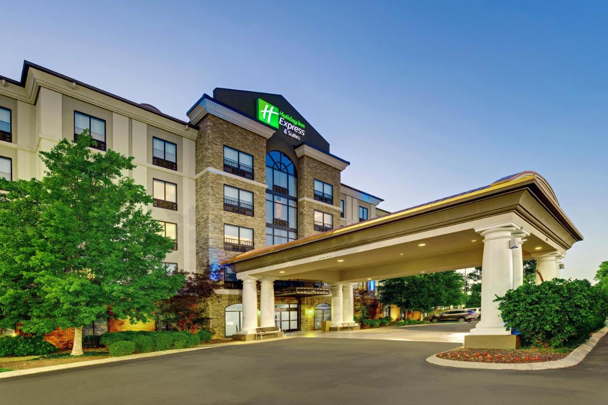 Holiday Inn Express Nashville-Opryland an IHG Hotel - main image