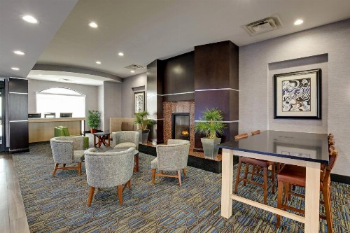 Holiday Inn Express Nashville-Opryland an IHG Hotel - image 10