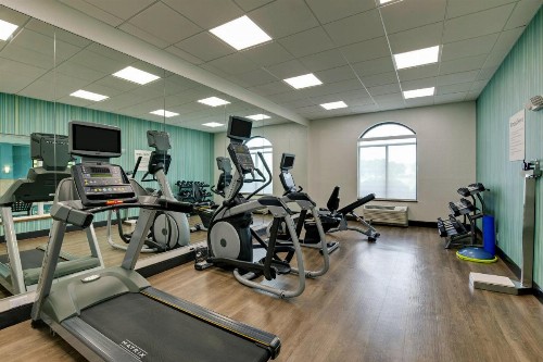 Holiday Inn Express Nashville-Opryland an IHG Hotel - image 13
