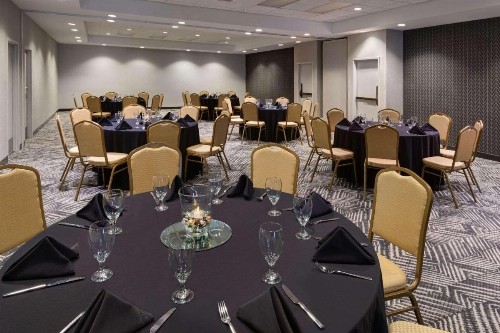 Radisson Hotel Nashville Airport - image 13