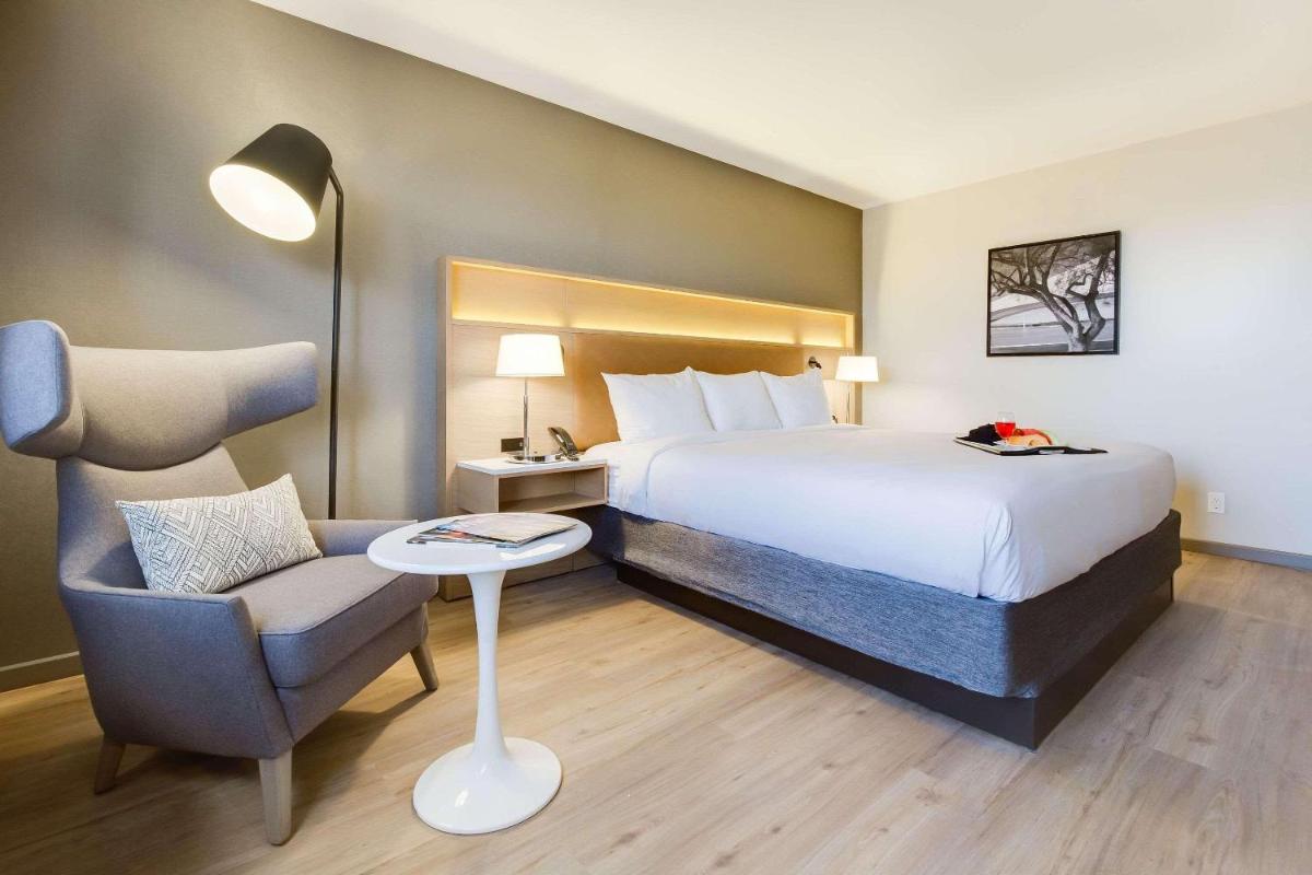 Radisson Hotel Nashville Airport - image 4