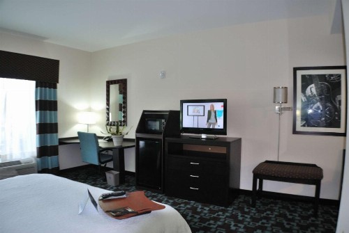 Hampton Inn & Suites Nashville at Opryland - image 24