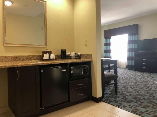 Hampton Inn & Suites Nashville at Opryland - image 32