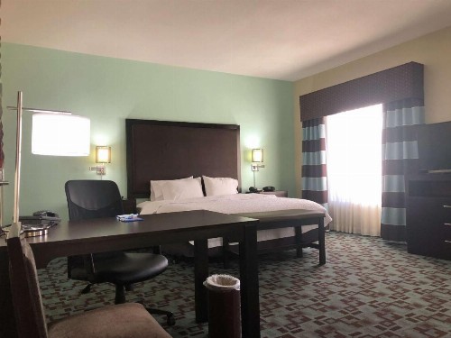 Hampton Inn & Suites Nashville at Opryland - image 41