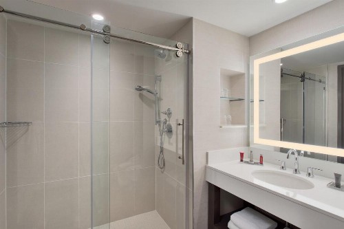 Nashville Marriott at Vanderbilt University - image 24
