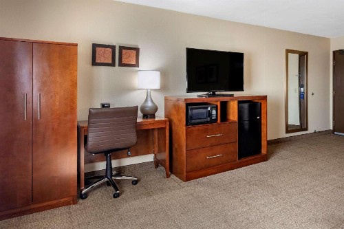 Comfort Inn Nashville West - image 22