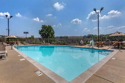 Comfort Inn Nashville West - image 29