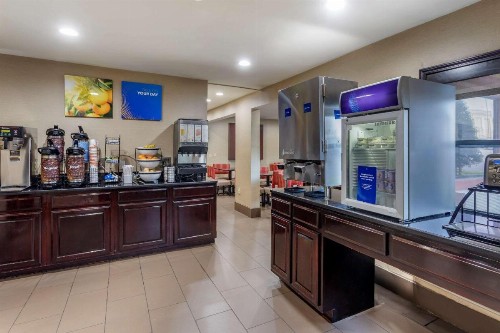 Comfort Inn Nashville West - image 33