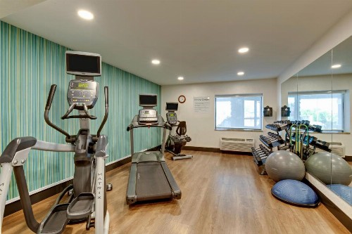 Holiday Inn Express Nashville W-I40 an IHG Hotel - image 34