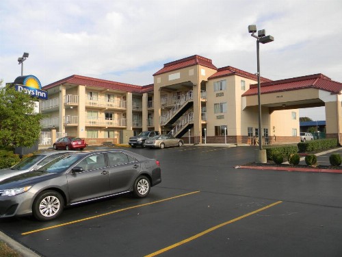 Days Inn by Wyndham Airport Nashville East - image 43