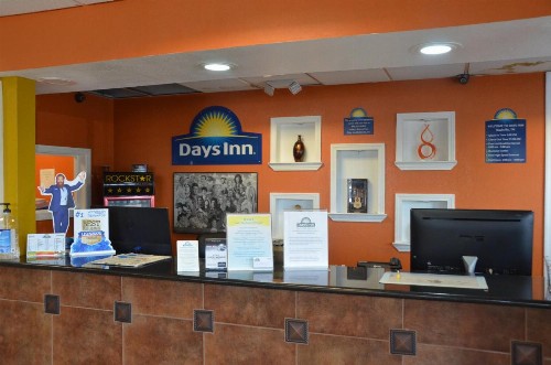 Days Inn by Wyndham Airport Nashville East - image 49