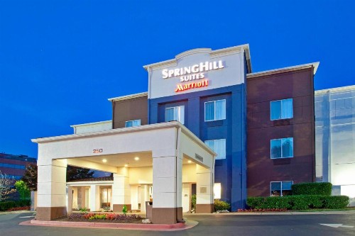 SpringHill Suites Nashville MetroCenter - image 18