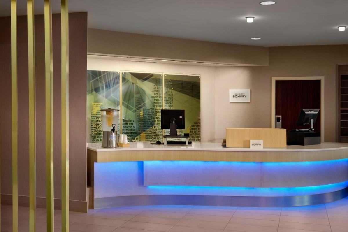 SpringHill Suites Nashville MetroCenter - image 6
